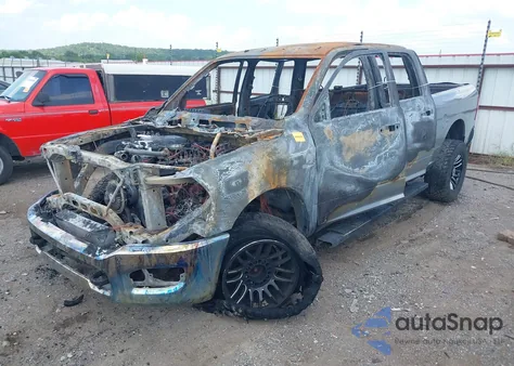 2020 Ram 2500 Tradesman 4X4 6'4 Box z USA, uszkodzony, nr VIN 3C6UR5CL5LG123391